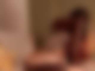 SuzuSummer's Live Sex Cam Show