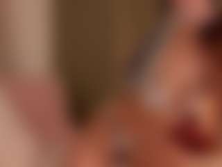 SuzuSummer's Live Sex Cam Show
