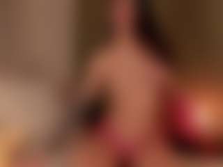 SuzuSummer's Live Sex Cam Show