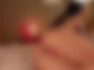 SuzuSummer's Live Sex Cam Show