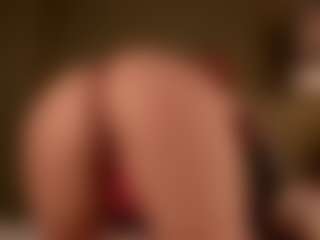 SuzuSummer's Live Sex Cam Show