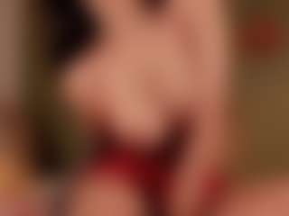 SuzuSummer's Live Sex Cam Show