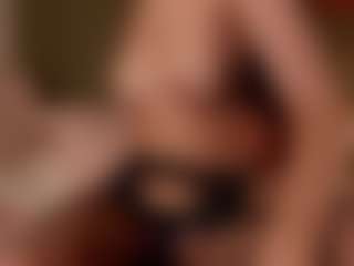 SuzuSummer's Live Sex Cam Show