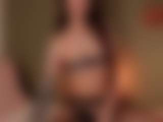 SuzuSummer's Live Sex Cam Show