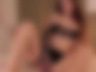 SuzuSummer's Live Sex Cam Show