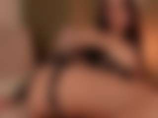 SuzuSummer's Live Sex Cam Show