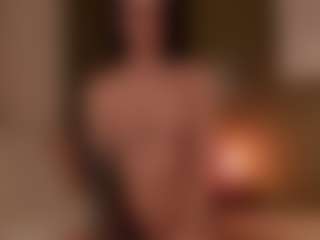 SuzuSummer's Live Sex Cam Show