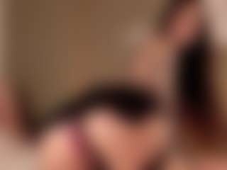 SuzuSummer's Live Sex Cam Show