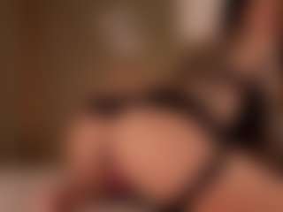 SuzuSummer's Live Sex Cam Show