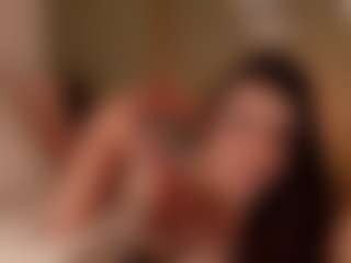 SuzuSummer's Live Sex Cam Show