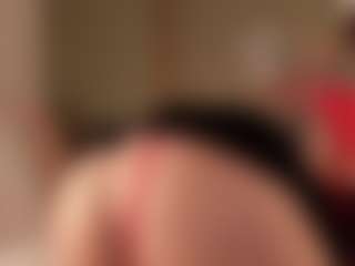 SuzuSummer's Live Sex Cam Show