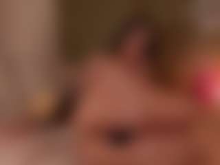 SuzuSummer's Live Sex Cam Show