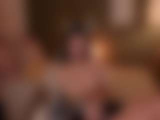 SuzuSummer's Live Sex Cam Show