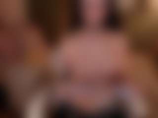 SuzuSummer's Live Sex Cam Show