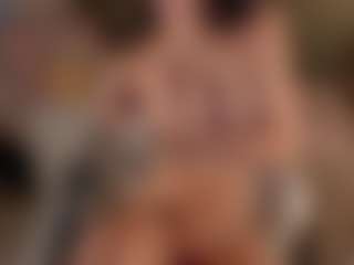 SuzuSummer's Live Sex Cam Show
