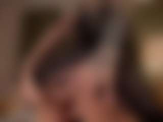 SuzuSummer's Live Sex Cam Show