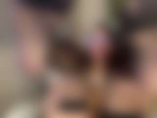 SuzuSummer's Live Sex Cam Show