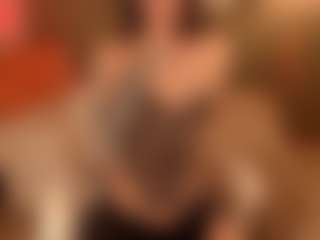 SuzuSummer's Live Sex Cam Show