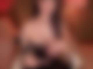 SuzuSummer's Live Sex Cam Show
