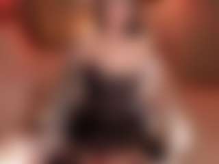 SuzuSummer's Live Sex Cam Show
