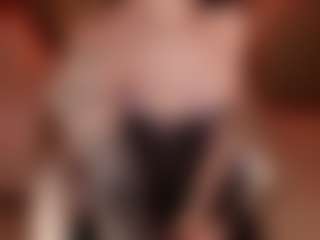 SuzuSummer's Live Sex Cam Show