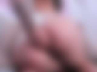 Live cam show with Hiyakasudere - Double Penetration on eurowanks.com