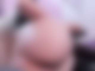 Live cam show with Hiyakasudere - Facial on Camsoda