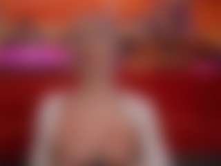 Live cam show with KarlaBart - Fingering on fapnchat