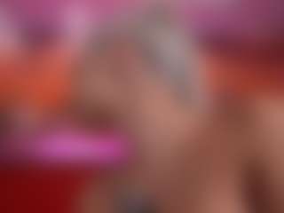 KarlaBart's Live Sex Cam Show