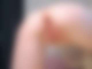 Live cam show with kellybbface - Babygirl on chickslive.net