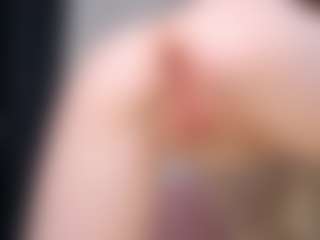 kellybbface's Live Sex Cam Show