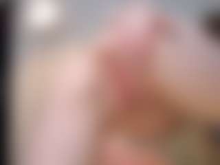 Live cam show with kellybbface - Lesbian on justonemore.cc