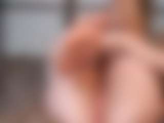 Live cam show with kellybbface - Bikini on Streamer API