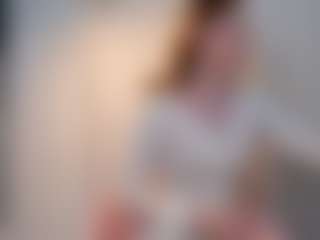 Live cam show with kellybbface - Young Adult on Free Soda