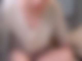 Live cam show with kellybbface - Fetish on livesuperchat.net