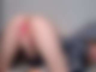 kellybbface's Live Sex Cam Show