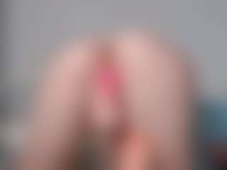 kellybbface's Live Sex Cam Show