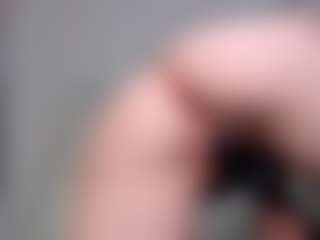kellybbface's Live Sex Cam Show