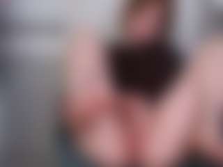 kellybbface's Live Sex Cam Show