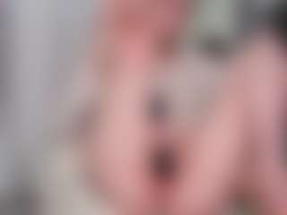 Live cam show with kellybbface - Red Hair Teen (18+) on Dare Cams