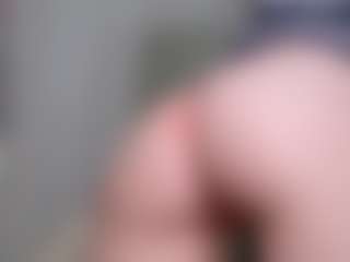 kellybbface's Live Sex Cam Show