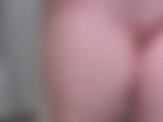 Live cam show with kellybbface - Red Hair Young Adult on Milfs Live