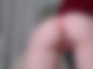 Live cam show with kellybbface - Deepthroat on CamSextacy