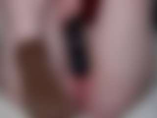 Live cam show with kellybbface - Blue Eyes on dropp.cam