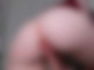 Live cam show with kellybbface - Cute on livesexfox.com