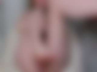 Live cam show with kellybbface - Blue Eyes on CamSodaAdn