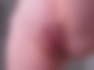 kellybbface's Live Sex Cam Show