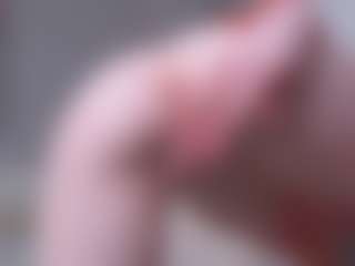 Live cam show with kellybbface - Tease Red Hair on Camsoda
