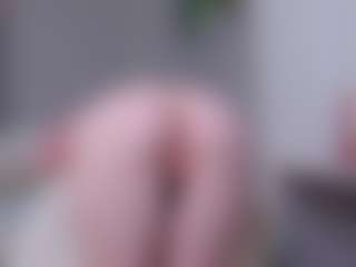 kellybbface's Live Sex Cam Show