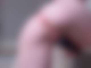 Live cam show with kellybbface - Foot Fetish on Hubzter Live